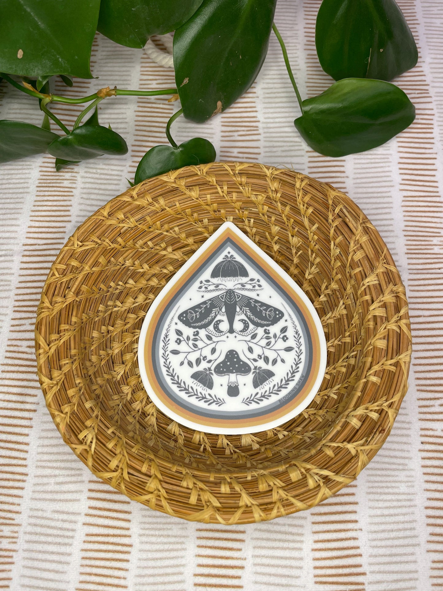 Forest Moth Teardrop, 3" x 3.47"